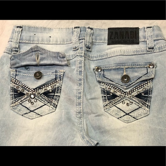 ZANADI vintage embellished/distressed shorts size 6 excellent condition - Picture 9 of 14